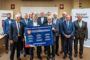 wsparcie dla samorządu