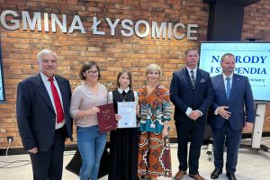Nagrody i Stypendia Samorządu Gminy Łysomice dla najzdolniejszych uczniów za rok szkolny 2023/2024