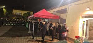 Przywitanie wozu strażackiego w Turznie